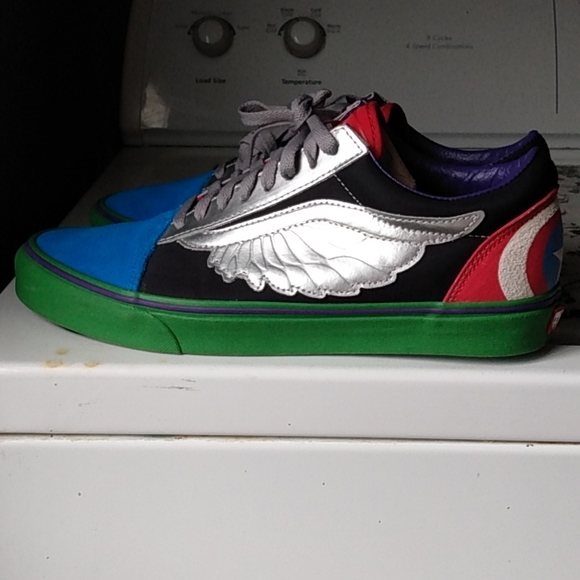 Van's😱 Old Skool 🔥"Marvel Avengers"🔥 COLAB - Picture 7 of 7